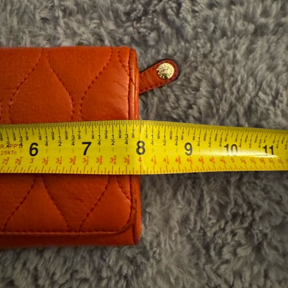 VERA BRADLEY Audrey Leather Quilted Orange Wallet - Picture 15 of 15